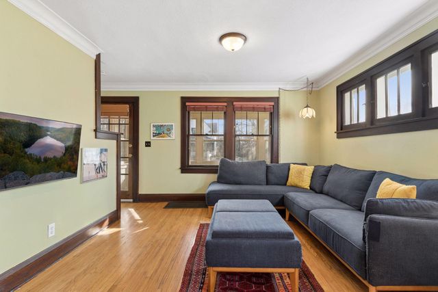 2634 18th Avenue S, Minneapolis, MN 55407