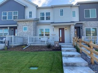 746 N Bersshine Court, Watkins, CO 80137