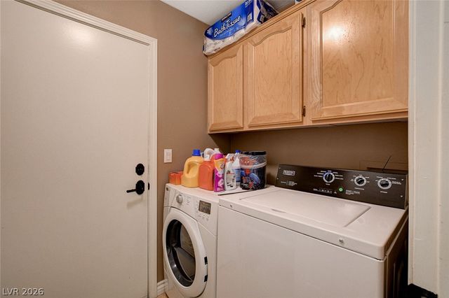 1221 Alderton Lane, Las Vegas, NV 89144