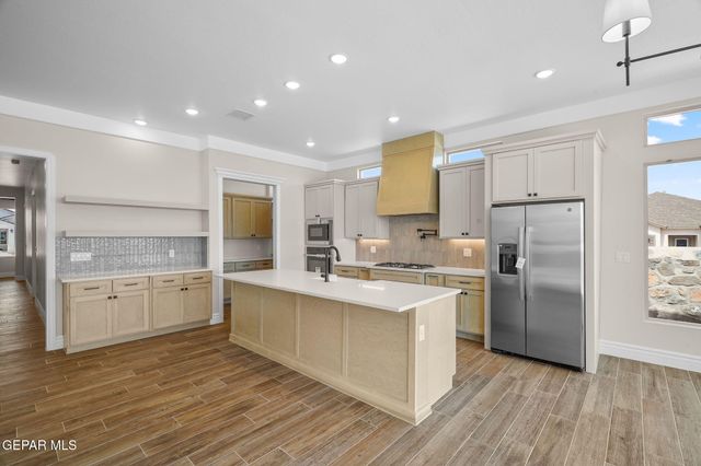 13367 Jeff Winton Drive, El Paso, TX 79928