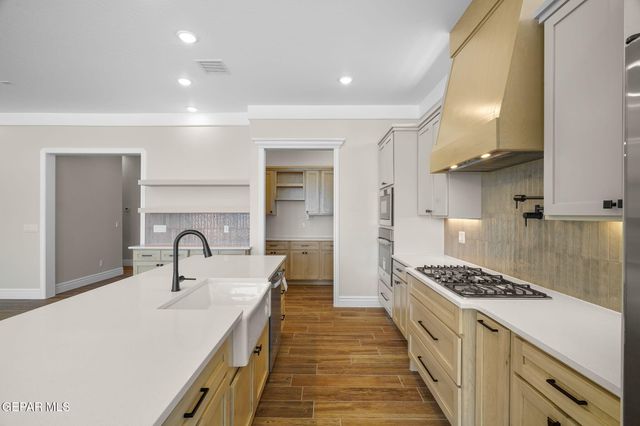 13367 Jeff Winton Drive, El Paso, TX 79928