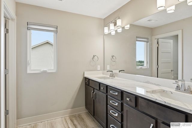 2514 N 184th Street, Elkhorn, NE 68022