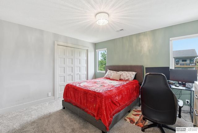 2514 N 184th Street, Elkhorn, NE 68022