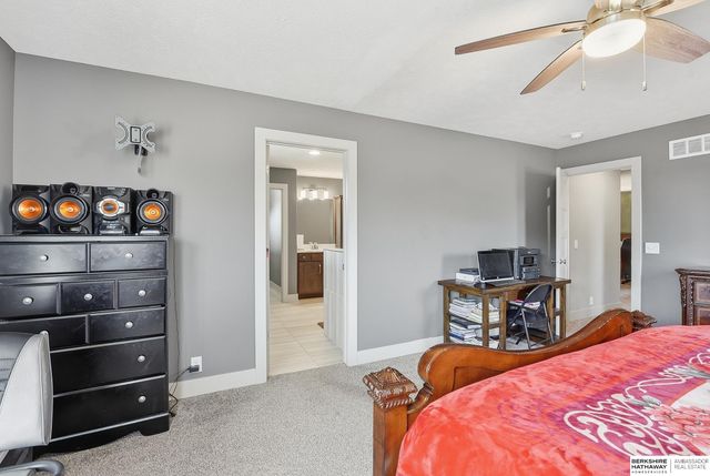 2514 N 184th Street, Elkhorn, NE 68022
