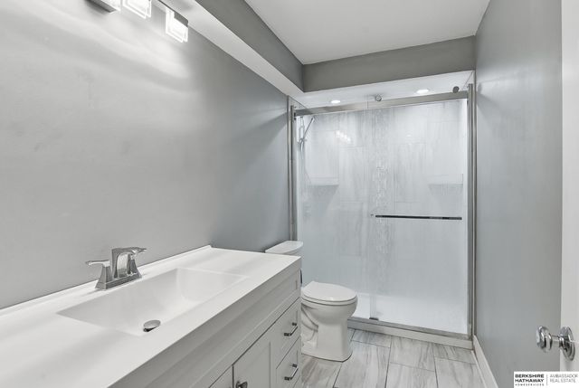 2514 N 184th Street, Elkhorn, NE 68022