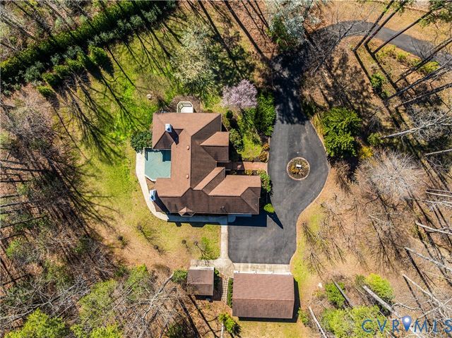 365 Hamlet Rd, Manakin Sabot, VA 23103