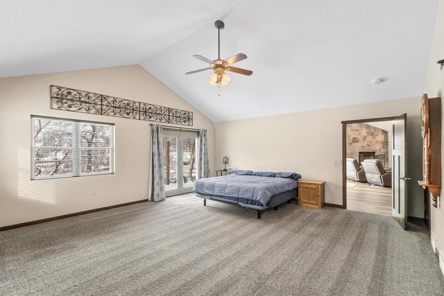 831 Island Court, Baraboo, WI 53913