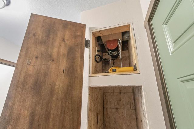 831 Island Court, Baraboo, WI 53913