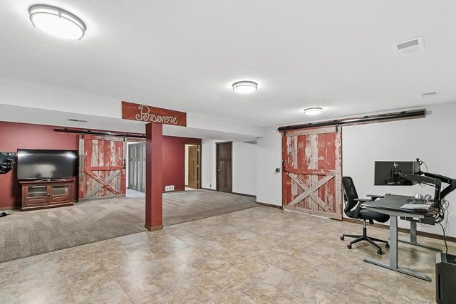 831 Island Court, Baraboo, WI 53913