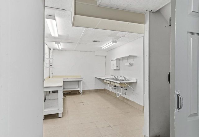 831 Island Court, Baraboo, WI 53913