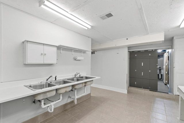 831 Island Court, Baraboo, WI 53913