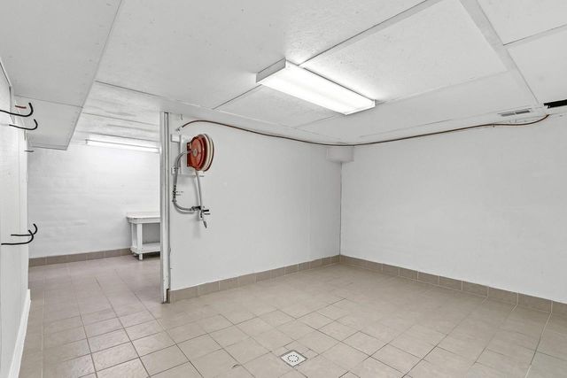 831 Island Court, Baraboo, WI 53913