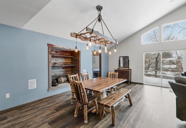 831 Island Court, Baraboo, WI 53913