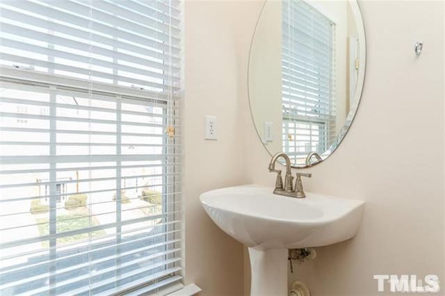 509 Sutter Gate Lane, Morrisville, NC 27560