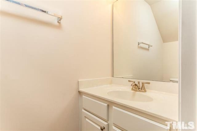 509 Sutter Gate Lane, Morrisville, NC 27560