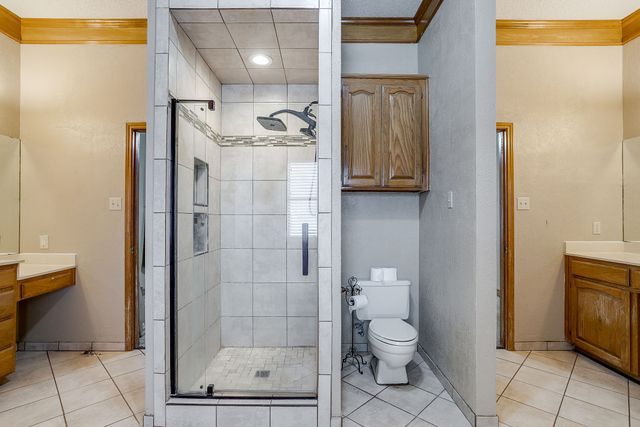 1918 Woodland Hills Lane, Weatherford, TX 76087