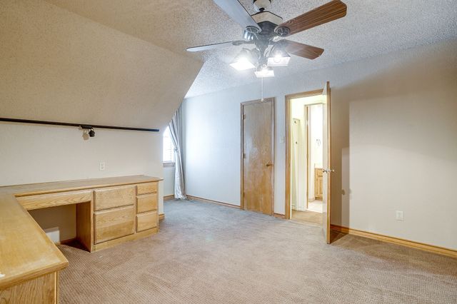 1918 Woodland Hills Lane, Weatherford, TX 76087