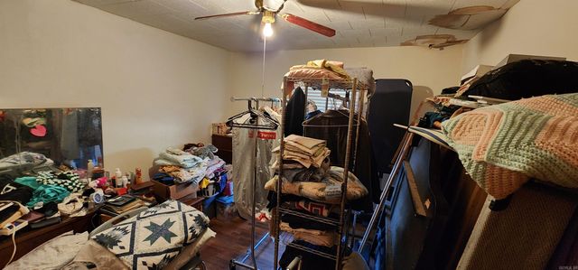 215 W Spring Street, Ola, AR 72853