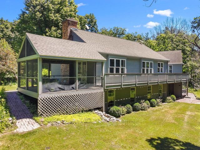 5823 Raccoon DRIVE, Burlington, WI 53105