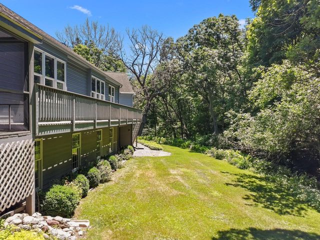 5823 Raccoon DRIVE, Burlington, WI 53105