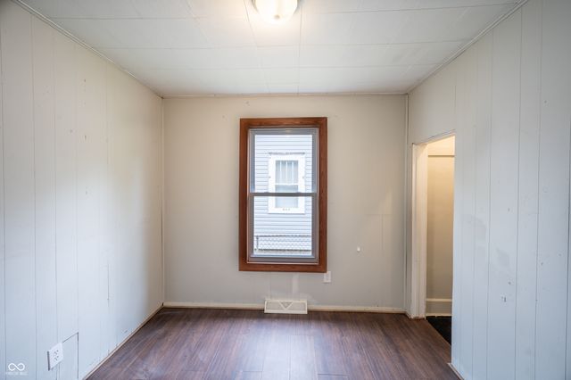 707 W 22nd Street, Anderson, IN 46016