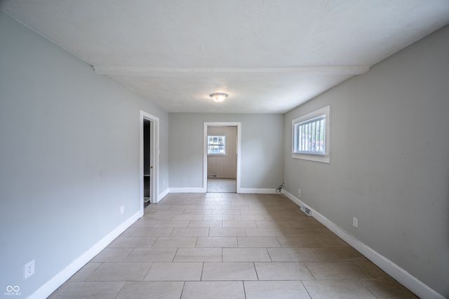 707 W 22nd Street, Anderson, IN 46016