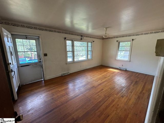 162 Oakvale Drive, Piedmont, SC 29673