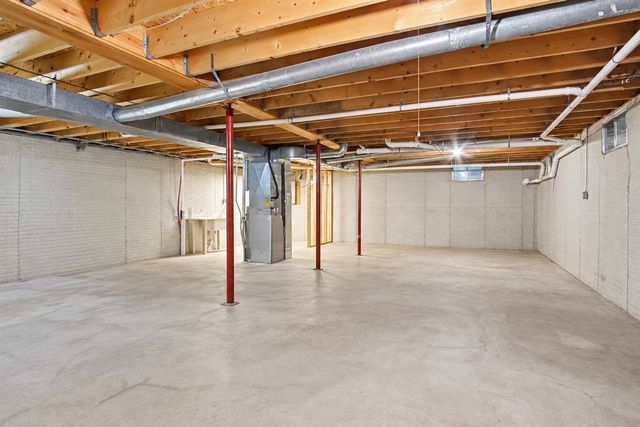 2202 11 Mile Road, Rockford, MI 49341