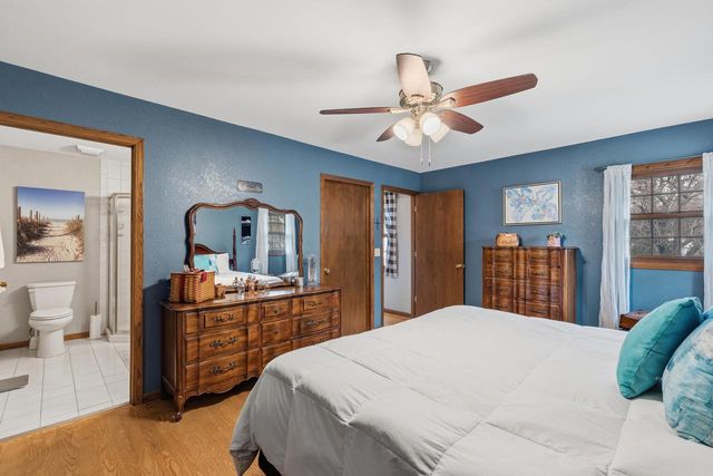 N166W20832 Parkway DRIVE, Jackson, WI 53037