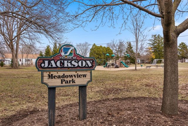 N166W20832 Parkway DRIVE, Jackson, WI 53037