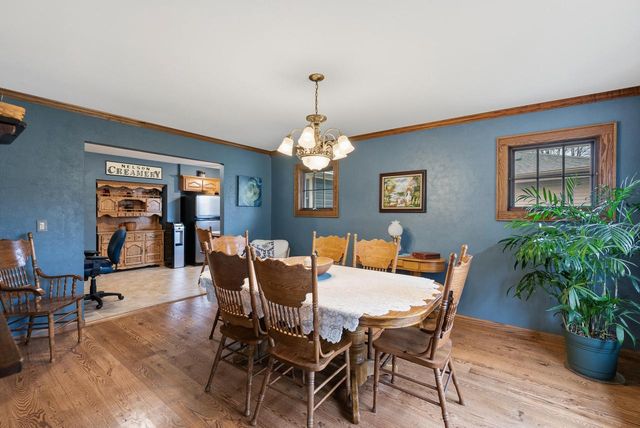 N166W20832 Parkway DRIVE, Jackson, WI 53037