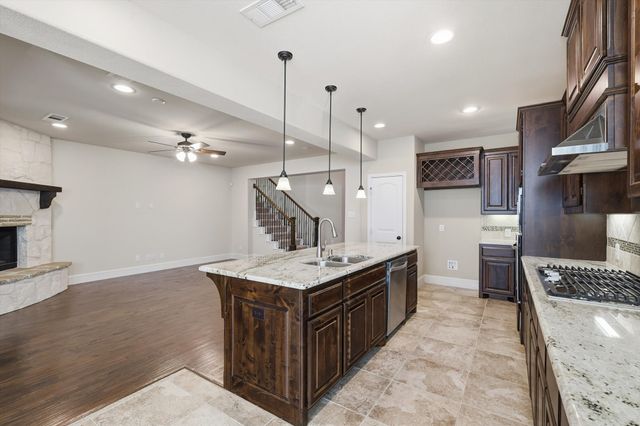 9328 Kaitlyn Court, Lantana, TX 76226