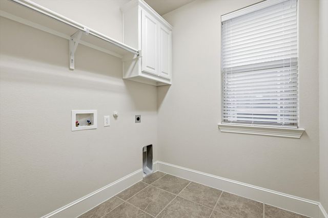 9328 Kaitlyn Court, Lantana, TX 76226