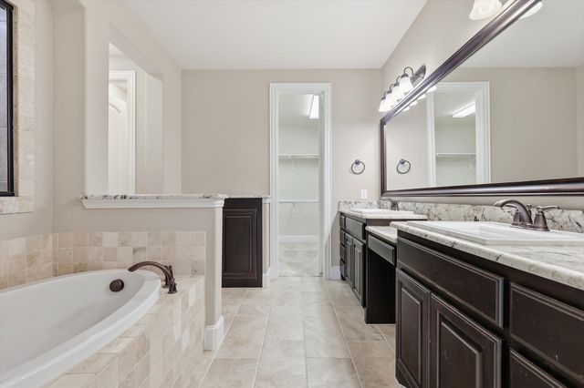 9328 Kaitlyn Court, Lantana, TX 76226