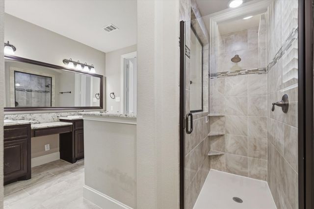 9328 Kaitlyn Court, Lantana, TX 76226