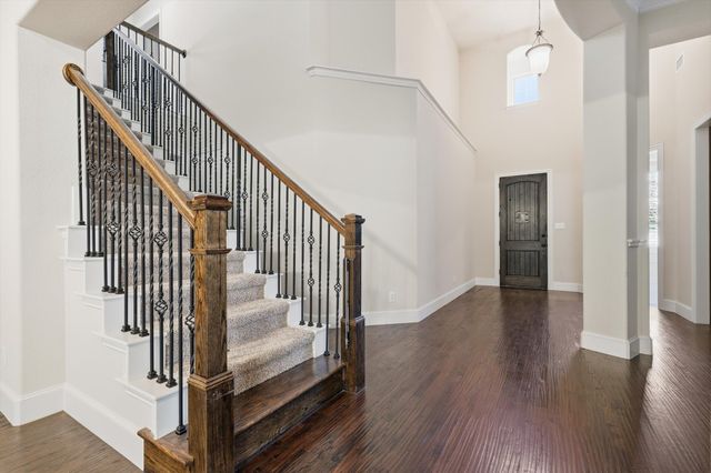 9328 Kaitlyn Court, Lantana, TX 76226