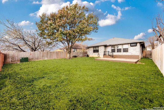 5110 Erickson, San Antonio, TX 78247