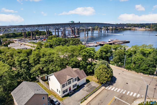 5 Grove Avenue, Groton, CT 06340