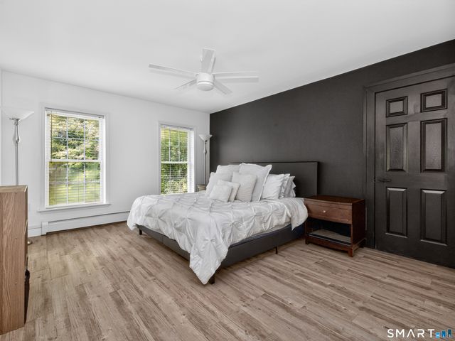 5 Grove Avenue, Groton, CT 06340
