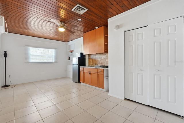 519 HAMPTON AVENUE, Lakeland, FL 33801