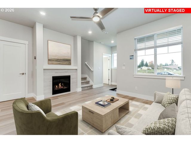 4248 Se CENTURY Blvd, Hillsboro, OR 97123