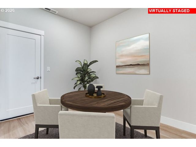 4248 Se CENTURY Blvd, Hillsboro, OR 97123