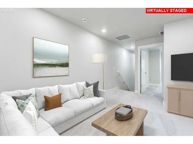 4248 Se CENTURY Blvd, Hillsboro, OR 97123