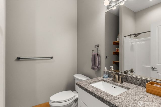 6827 Forest Ridge Drive, Wenatchee, WA 98801