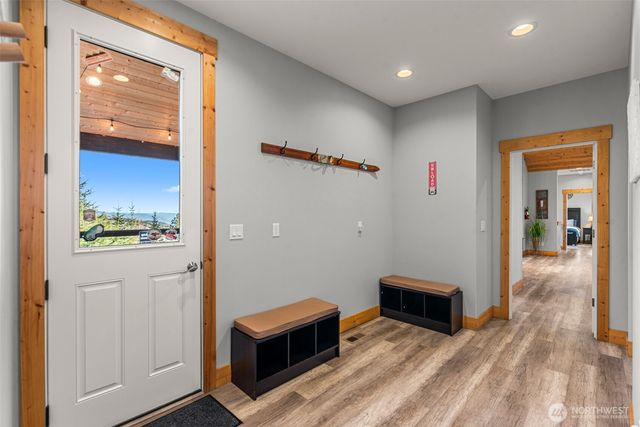 6827 Forest Ridge Drive, Wenatchee, WA 98801