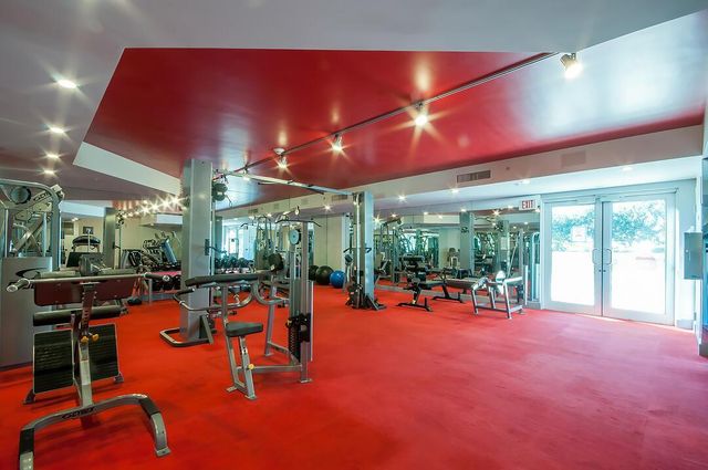 1551 N Flagler Drive 605, West Palm Beach, FL 33401