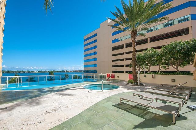1551 N Flagler Drive 605, West Palm Beach, FL 33401