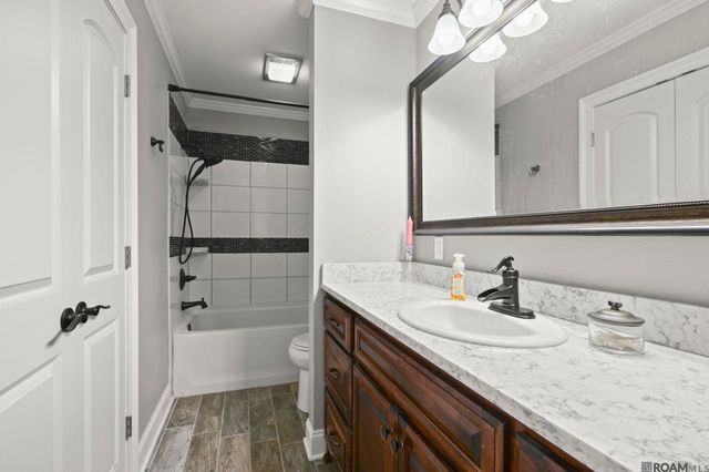 14155 Forest Glen Ln, Walker, LA 70785