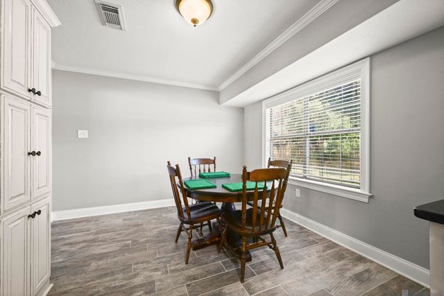 14155 Forest Glen Ln, Walker, LA 70785