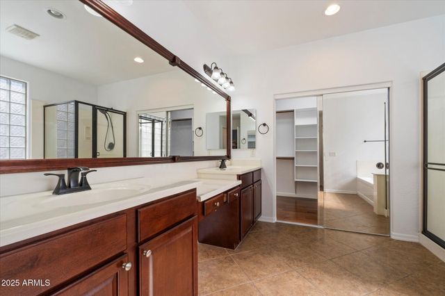 1464 E TONTO Drive, Chandler, AZ 85249